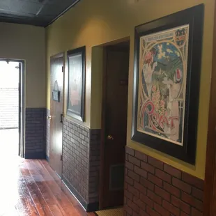 Interior of Ella's on 8th