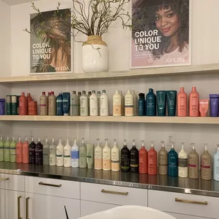 Obsessed with the Shampoo Bar at Elle Style Bar West!