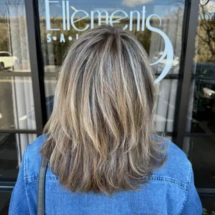 Ellements Salon 559-512-0330 Hair by Talynn @highlightsbytalynn @ellementshairsalon