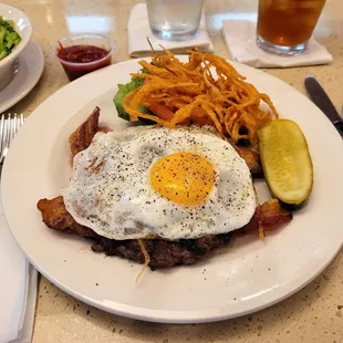 Sunshine Burger -  1/2 pound brisket-short rib blend, bacon, lettuce, tomato, fried onion, sunny side egg, chipotle ranch with no bun