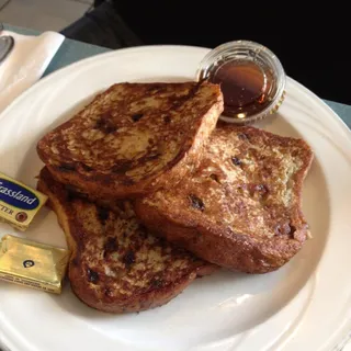 Cinnamon Raisin Walnut French Toast