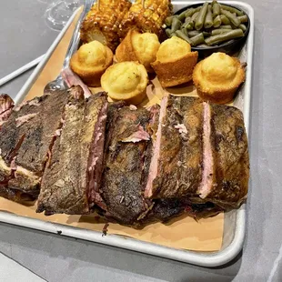 Ribs, fried corn, green beans (so well seasoned), and corn muffins.