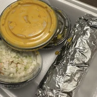 Sides (corn, green beans, coleslaw, and mac and cheese)