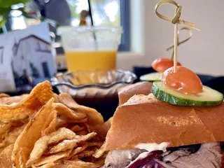 Café At The Mission