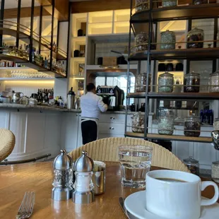 Corner seat for breakfast