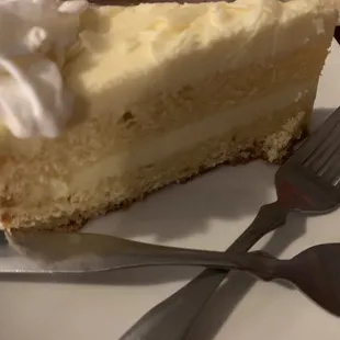 Limoncello Cake