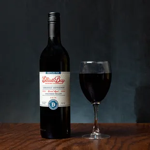 Elliott Bay Cabernet Sauvignon: 2020 | Columbia Valley: Rich in color and brimming with dark fruits, smoke, and spice aromatics.