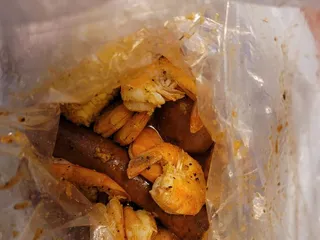 Bluff City Crab