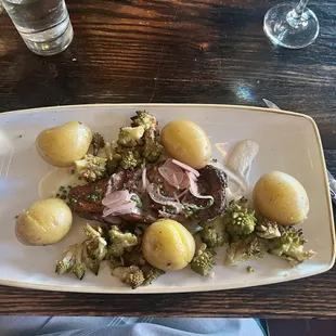 Duck breast with new potatoes and cauliflower.