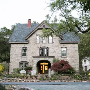 Elliston Mansion Historical Landmark