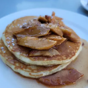 Cinnamon Apple Pancakes