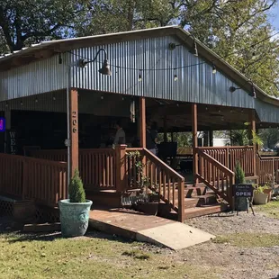 Exterior of restaurant and entrance