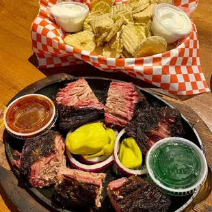Burnt end brisket/fried pickles