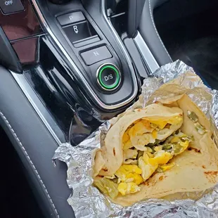 Napales and egg taco