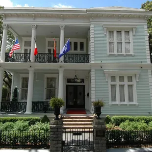 Front of the mansion