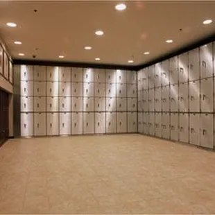 Safety deposit box storage