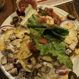 Grilled chicken nachos