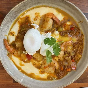 Shrimp &amp; grits with poached eggs