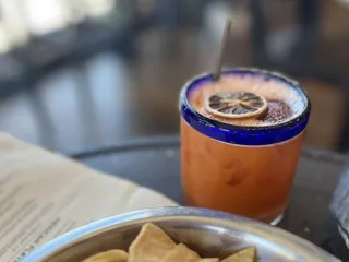 Tacos X Mezcal