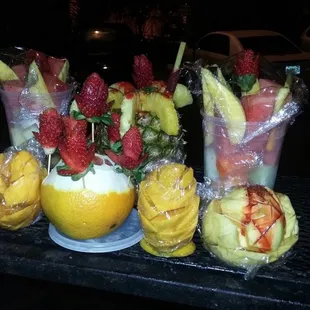 Wow what a beautiful design really fresh fruit