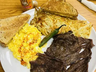 Los 2 Tapatios Restaurant & Taqueria