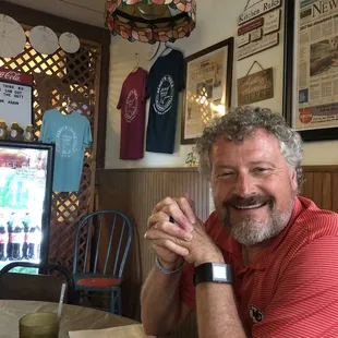 Buy a shirt, spicy mustard and read the walls