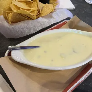 Spicy cheese sauce