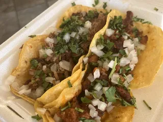 Victor's Taco Shop