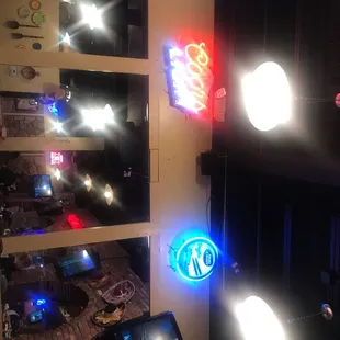 sushi and sashimi, interior