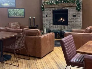 Mugs & More Coffeehouse