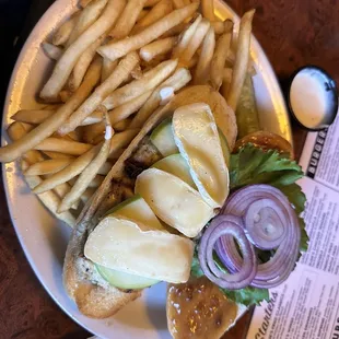 Chicken Breast Brie Sandwich