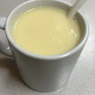 Atol de elote. Sweet corn beverage hot