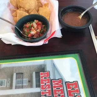 Chips &amp; Salsa