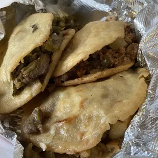 Gorditas  -Picadillo -Chicharrón -Steak