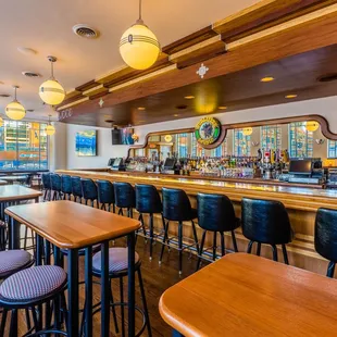 Elwood Bar &amp; Grill Interior