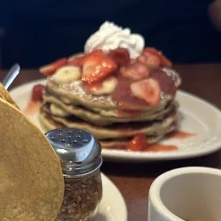 Strawberry Banana Pancakes