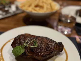 Gordon Ramsay Steak