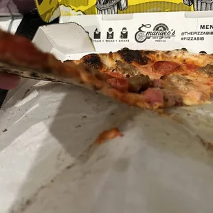 Another view of the paper thin crust.