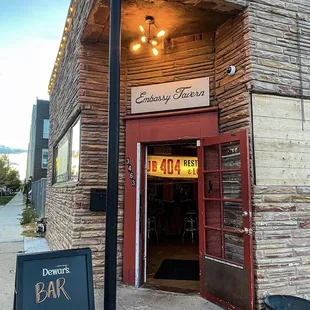 the entrance to the restaurant