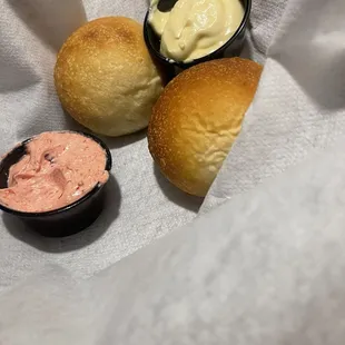 Table bread