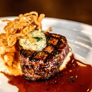 Center Cut Filet 8 oz, Marchand de Vin, blue cheese butter