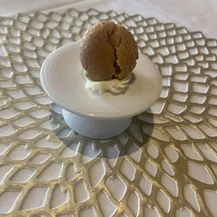 Tiny peanut butter cookie