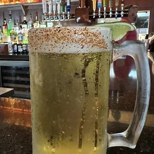 25oz Michelob Ultra draft beer only $4 during Happy Hour ( Monday -Friday, 3pm-7pm).