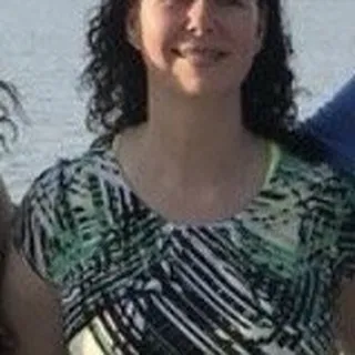 Kelli M.
