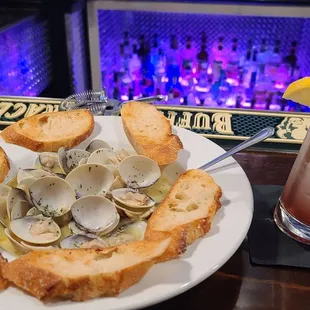 Steamed clams