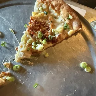 Garlic Chicken Pizza