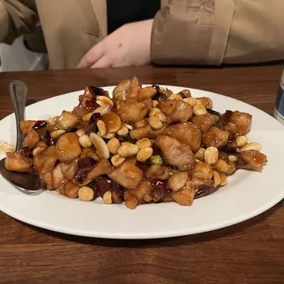 Famous Sichuan Kung Pao Chicken