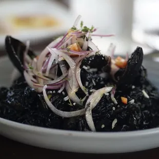 Black paella