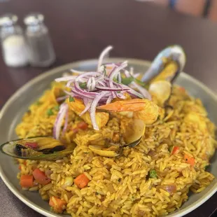 Chef&apos;s signature paella