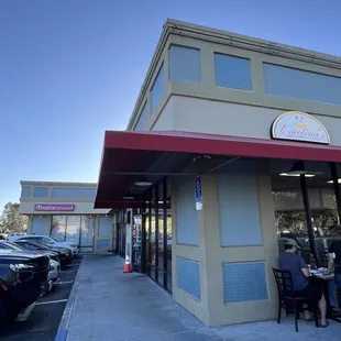 6/29/24 Exterior, outdoor seating, and very limited parking